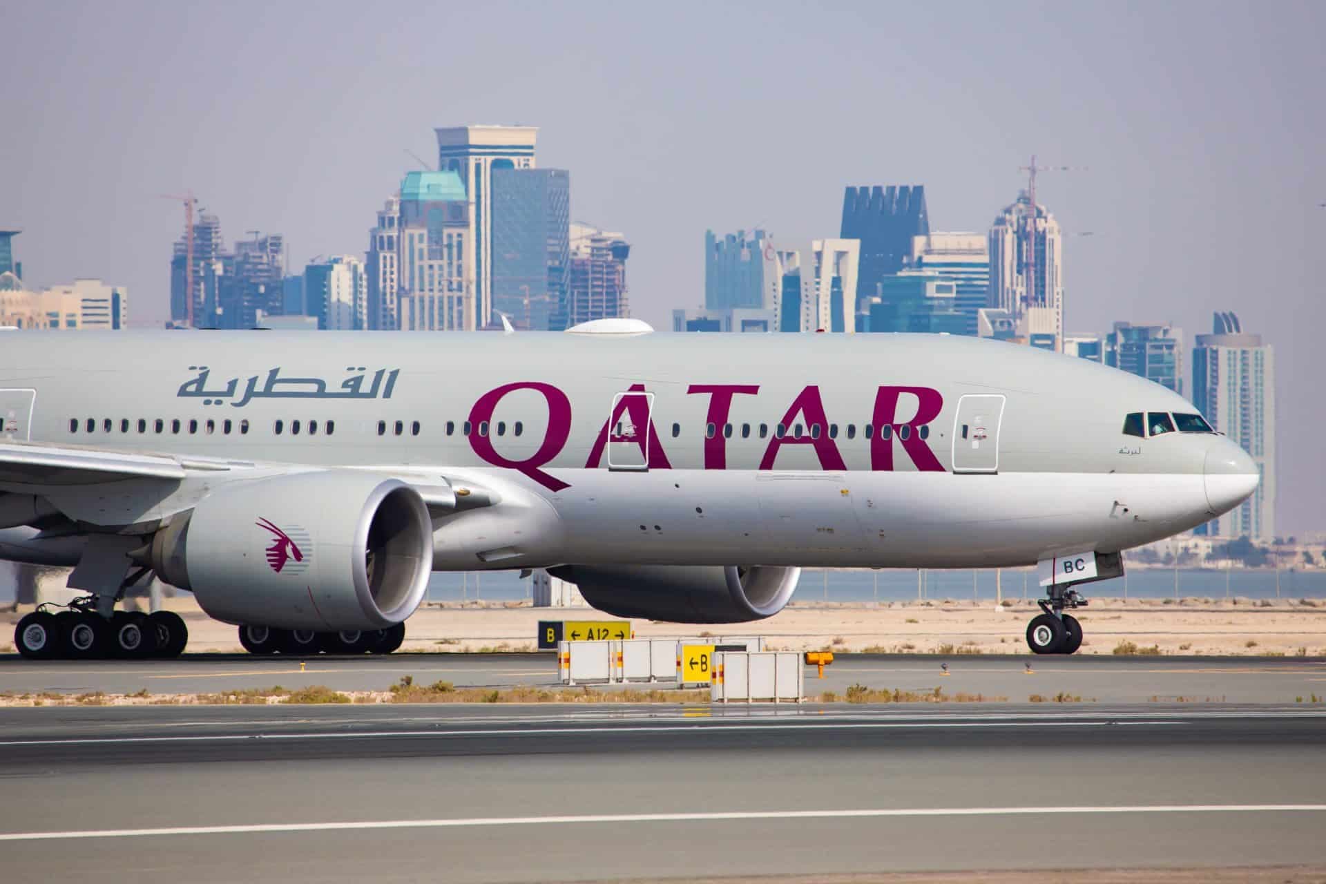 Qatar Airways for Senior Travelers in 2026: Fares, Comfort and Assistance