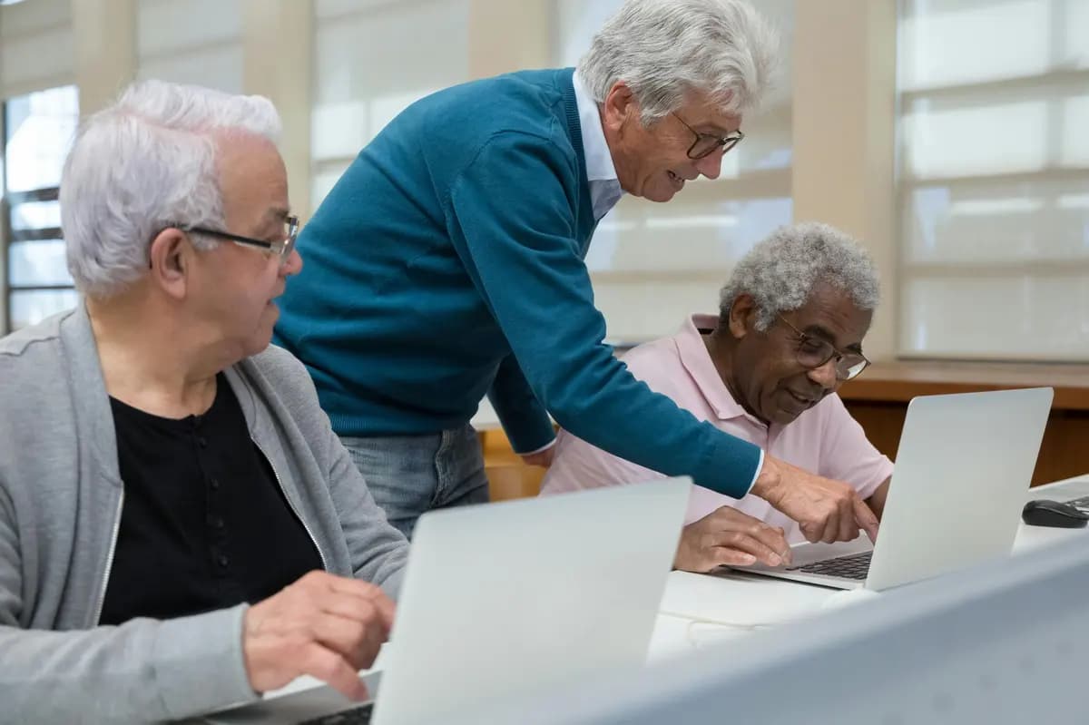 Top Accelerated One-Year Degree Programs for Seniors in 2026